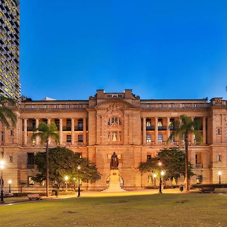 Treasury Brisbane Hotel Екстериор снимка